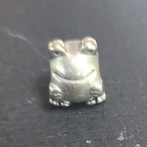 Pandora frog
